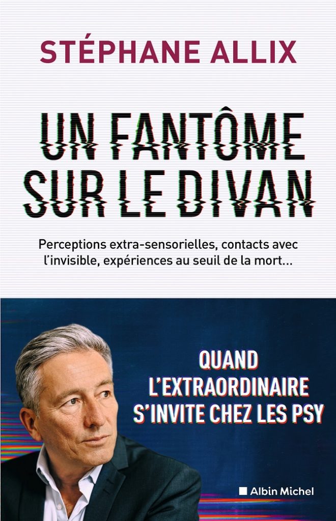 Un fantôme sur le Divan